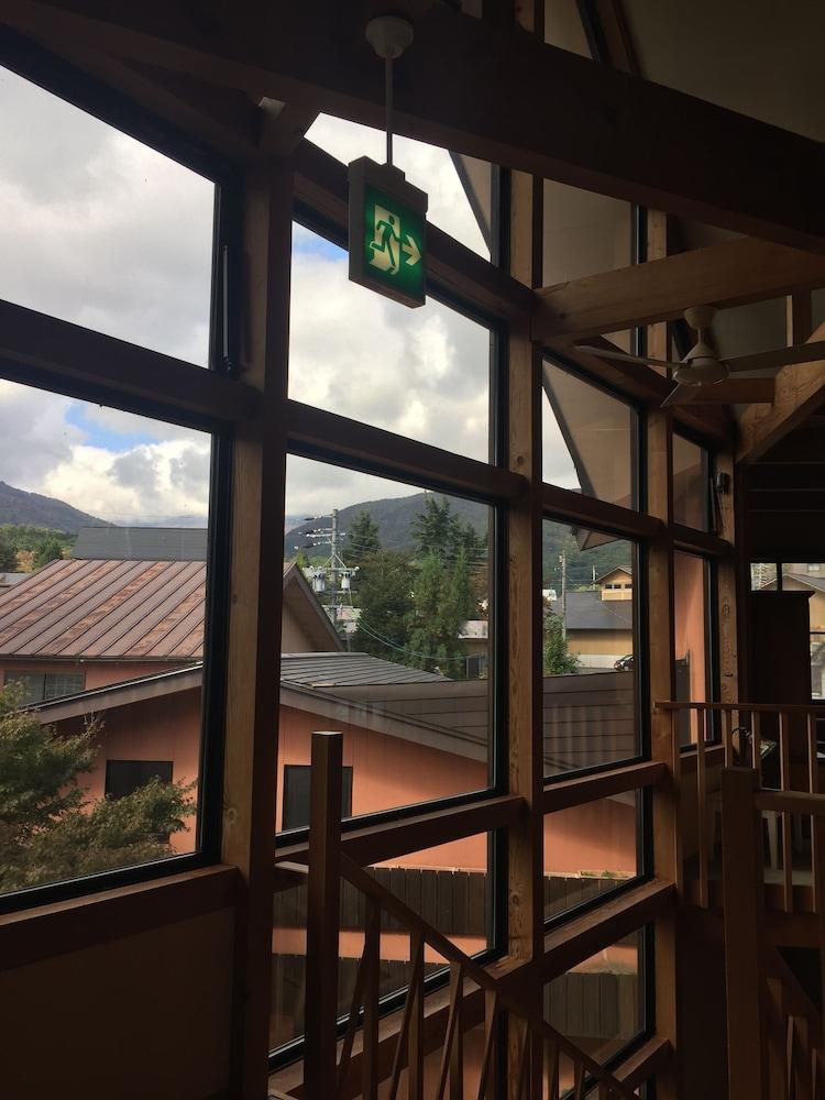Hakuba Alpine Hotel Bagian luar foto