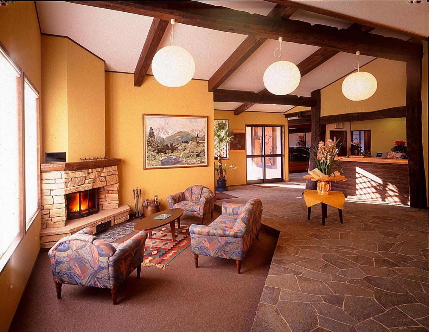 Hakuba Alpine Hotel Bagian luar foto