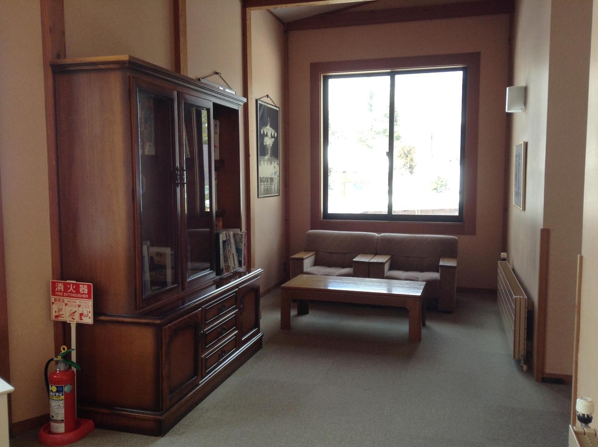 Hakuba Alpine Hotel Bagian luar foto